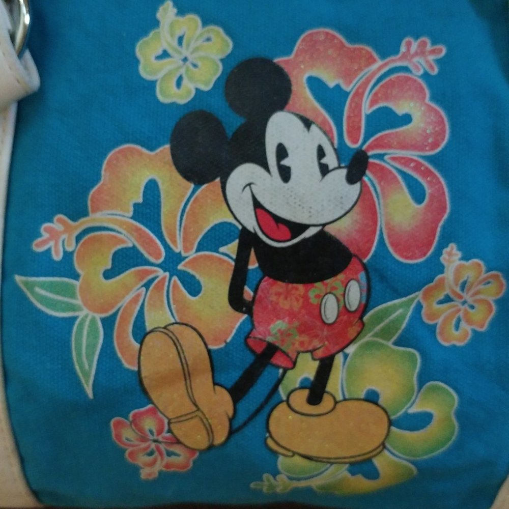 Avon Disney Mickey & Minnie Tote / Purse Set